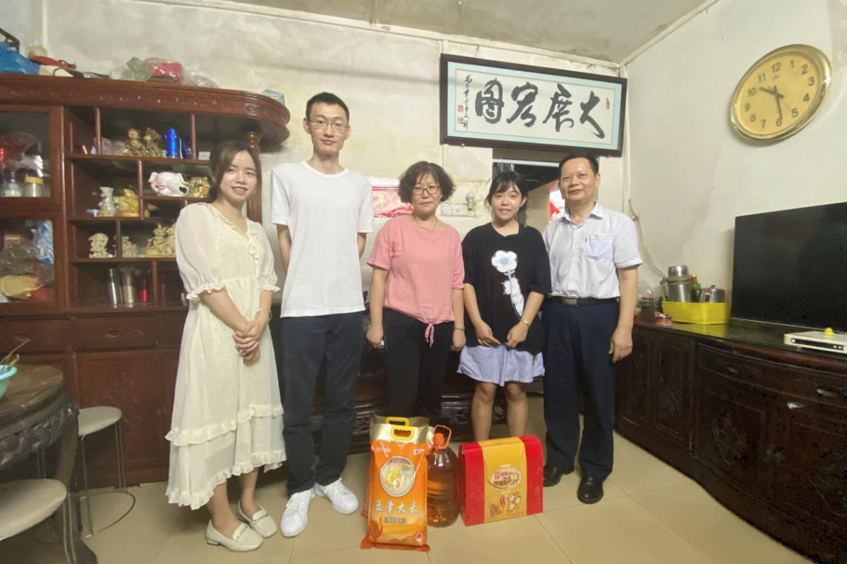图片1.png 图片1.png